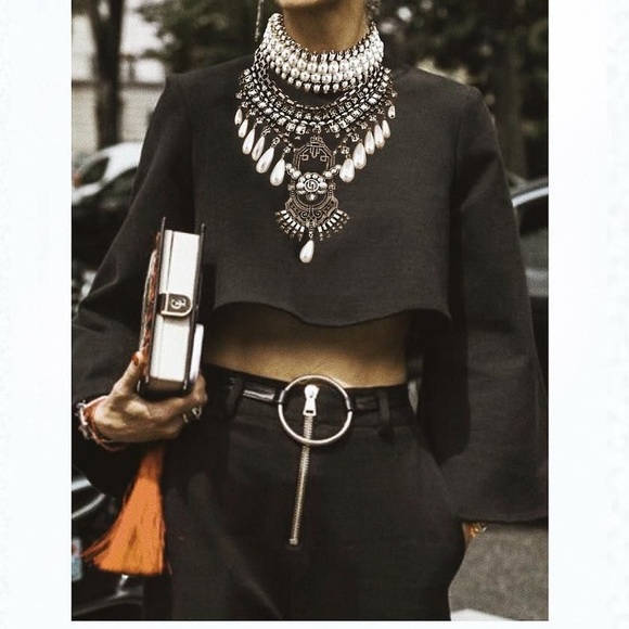 Dylanlex Pearl Choker - Picture 11 of 11